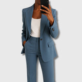 Victoria - Femme Tailored Suit | Édition Limitée