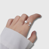Bague ajustable en perles d'eau douce triples